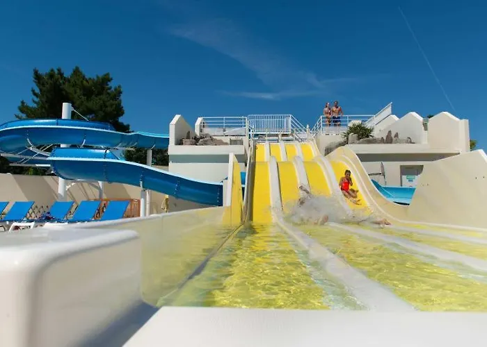 Camping Officiel Siblu Le Bois Masson 4*